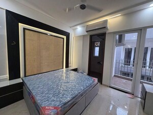 Bedroom in 2.5 BHK Builder Floor at Smart World Gems, Sector 89 – for Sale