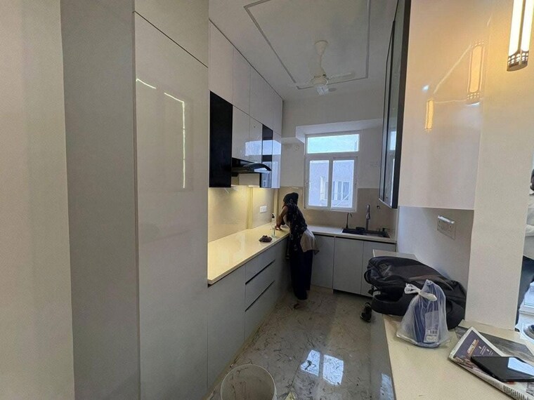 Kitchen, smart-world-gems 2.5 Bedroom 1208 Sq.Ft. Builder Floor In Sector 89 Gurgaon 10689757