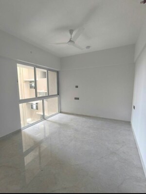 Room in 2 BHK Apartment at Alliance Abhimanyu, Malad West – for Rent