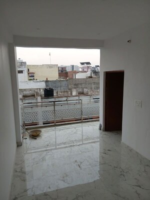 Balcony in 2 BHK Independent House at Gomti Nagar – for Rent