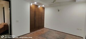 Room in 4 BHK Builder Floor at Saket – for Rent