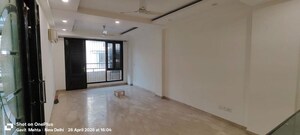 Room in 4 BHK Builder Floor at Saket – for Rent