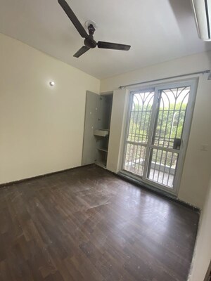 Room in 4 BHK Builder Floor at BPTP Parkland Pride, Sector 77 – for Sale