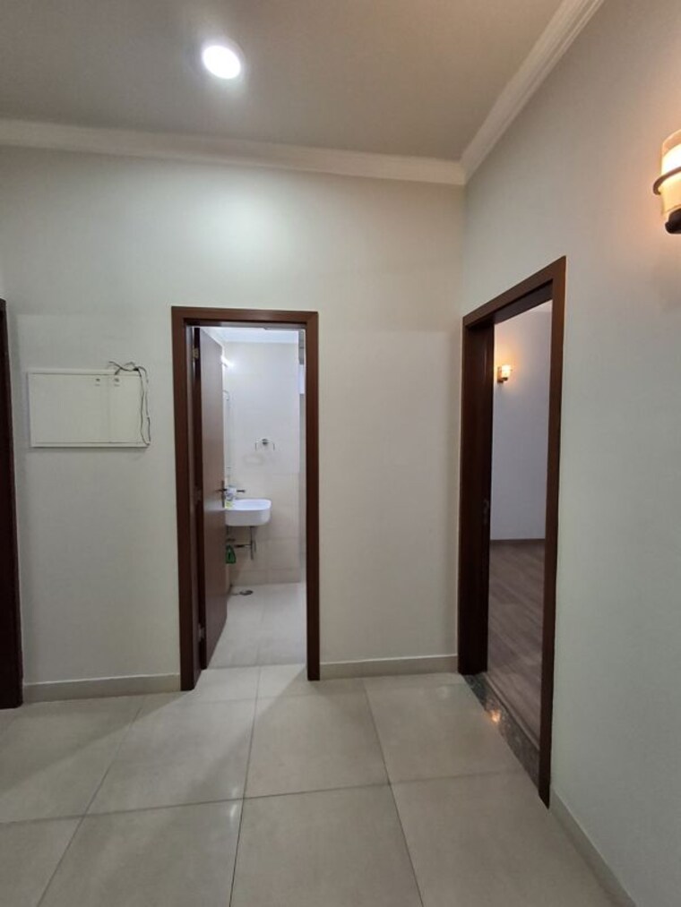 Room, central-park-flower-valley 3 Bedroom 1230 Sq.Ft. Builder Floor In Sohna Sector 33 Gurgaon 10689826
