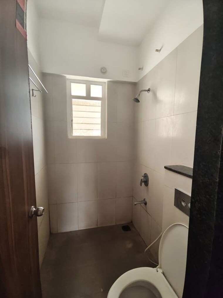 Bathroom, kolte-patil-life-republic  720 Sq.Ft. Apartment In Hinjewadi Pune 10689835