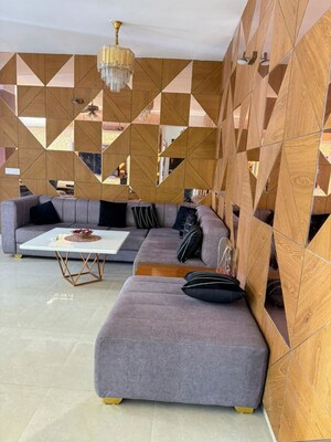 2 BHK Builder Floor For Rent in Sector 22