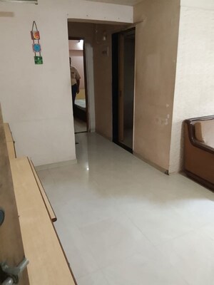 1 BHK Apartment For Rent in Goregaon West