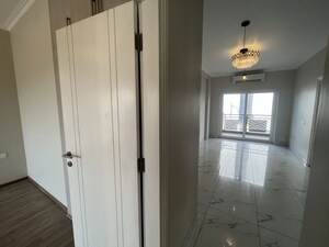 Bathroom in 3 BHK Builder Floor at Central Park Flower Valley, Sohna Sector 33 – for Rent