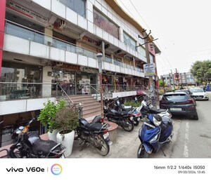  Shop For Sale in Sunrise Mall, Vasundhara Sector 11