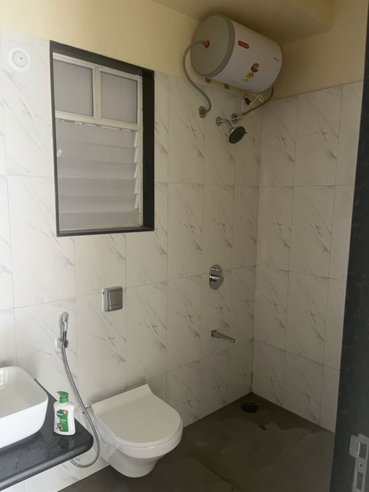 Bathroom, nyati-era 3 Bedroom 1175 Sq.Ft. Apartment In Dhanori Pune 10689880