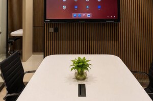 Room in  Office Space at One Lodha Place, Lower Parel – for Rent