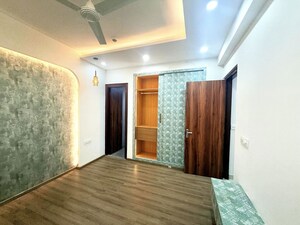 Bedroom in 3 BHK Builder Floor at Sector 22 – for Rent