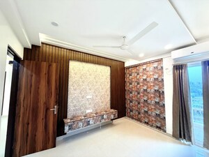 3 BHK Builder Floor For Rent in Sector 22