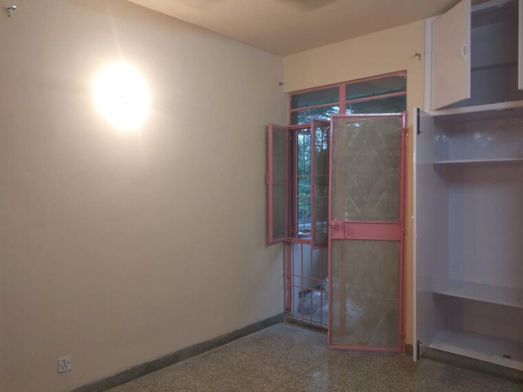 Room, mayur vihar 1 3 Bedroom 1000 Sq.Ft. Builder Floor In Mayur Vihar 1 Delhi 10689928