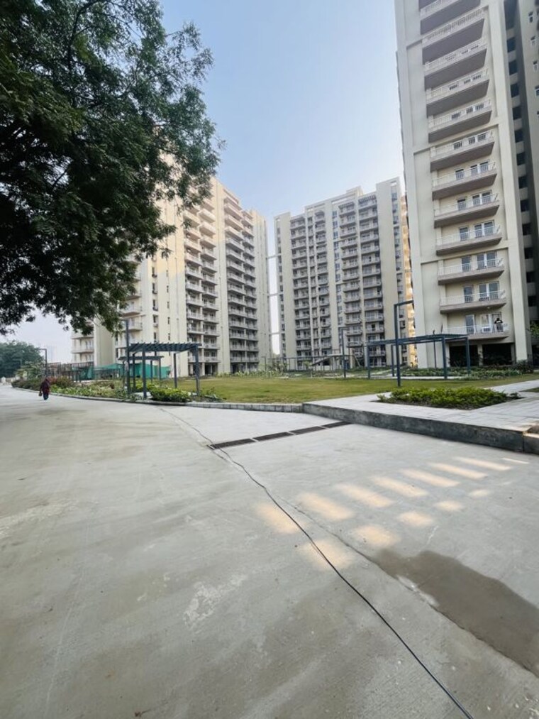 Exterior View, silverglades-the-melia 2 Bedroom 1425 Sq.Ft. Apartment In Sohna Sector 35 Gurgaon 10689935