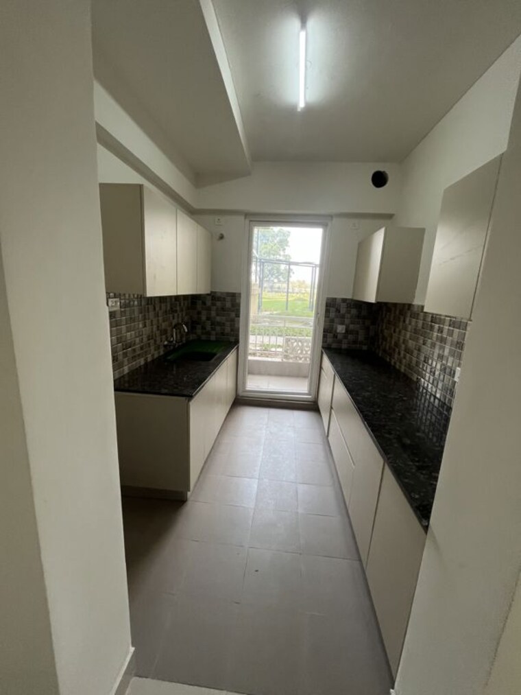 Kitchen, silverglades-the-melia 2 Bedroom 1425 Sq.Ft. Apartment In Sohna Sector 35 Gurgaon 10689935