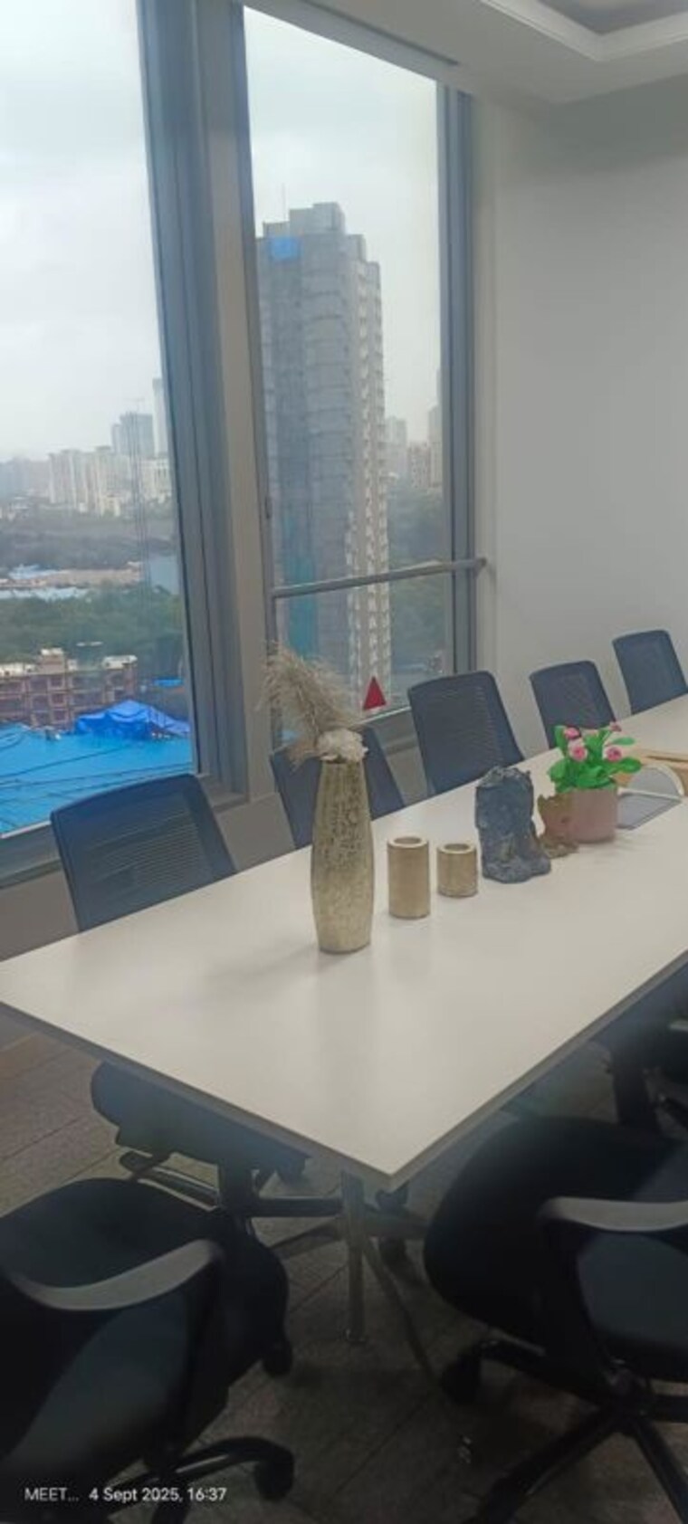 Team Area, shashtri nagar Commercial Office Space 1850 Sq.Ft. In Shashtri Nagar Mumbai 10689944