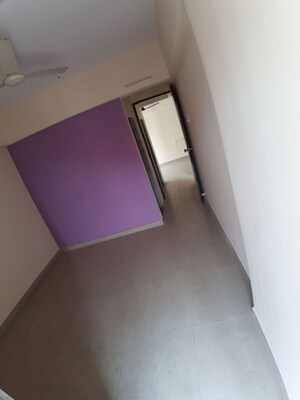 Room in 2 BHK Apartment at Fiama Residency, Thane West – for Rent