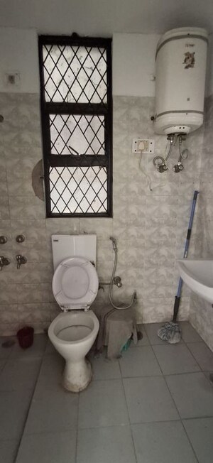 Bathroom in 2 BHK Builder Floor at Sushant Lok I – for Rent