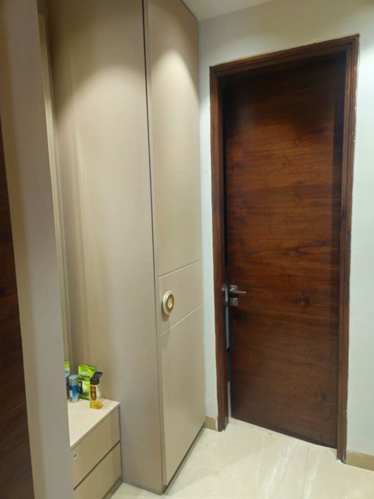 undefined, ambala highway 3 Bedroom 1925 Sq.Ft. Apartment In Ambala Highway Zirakpur 10689787