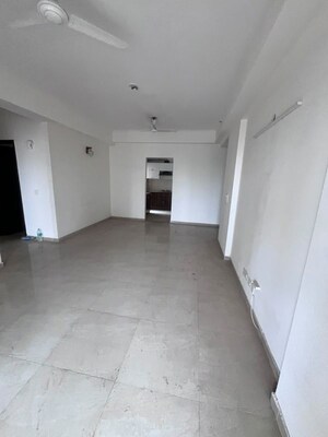 Room in 3 BHK Apartment at Assotech Blith, Sector 99 – for Sale