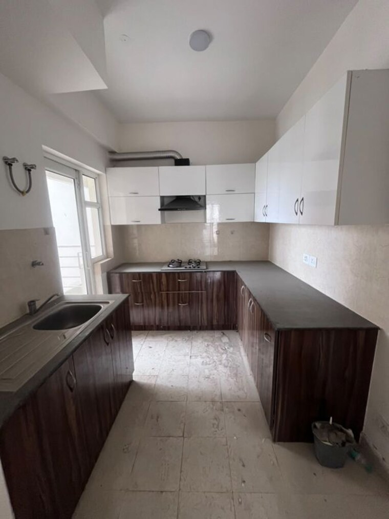 Kitchen, assotech-blith 3 Bedroom 1685 Sq.Ft. Apartment In Sector 99 Gurgaon 10689994