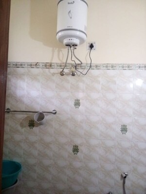 Bathroom in 2 BHK Independent House at Sector 48 – for Rent