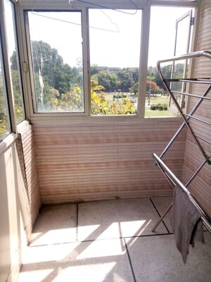 Balcony in 2 BHK Independent House at Sector 48 – for Rent