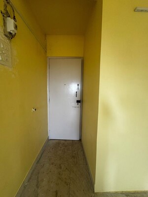 Room in 2 BHK Apartment at Naupada – for Sale