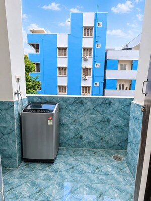 Bathroom in 1 BHK Apartment at Tunks Residency, Padmarao Nagar – for Rent