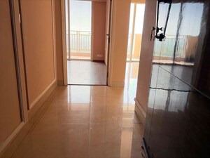 Building Lobby in 3 BHK Builder Floor at Sector 22 – for Rent