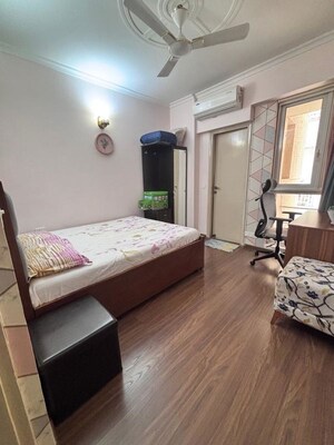 Bedroom in 3 BHK Builder Floor at Sector 22 – for Rent
