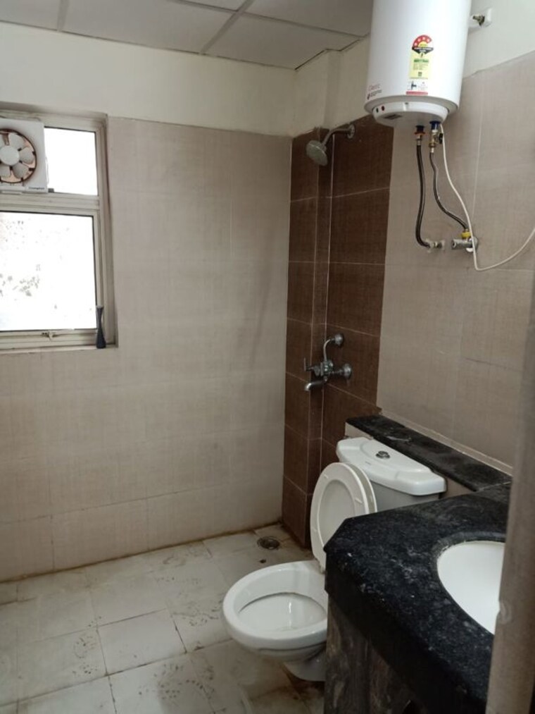 Bathroom, awho-shanti-vihar 3 Bedroom 1750 Sq.Ft. Apartment In Sector 95 Gurgaon 10690045