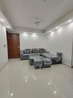 Living Room in 2 BHK Builder Floor at Saket – for Rent