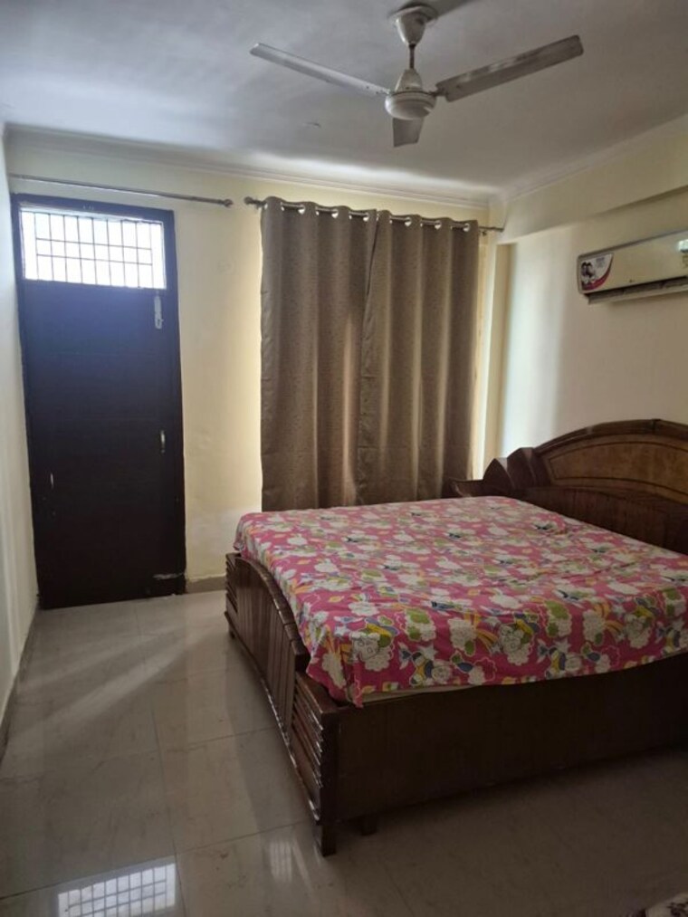 Bedroom, nk-savitry-enclave 3 Bedroom 1860 Sq.Ft. Apartment In Vip Road Zirakpur 10690058