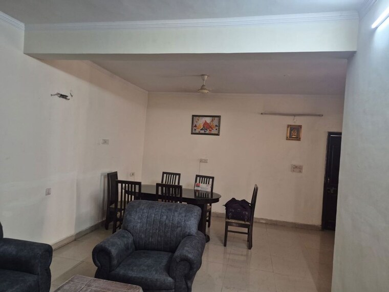 Team Area, nk-savitry-enclave 3 Bedroom 1860 Sq.Ft. Apartment In Vip Road Zirakpur 10690058
