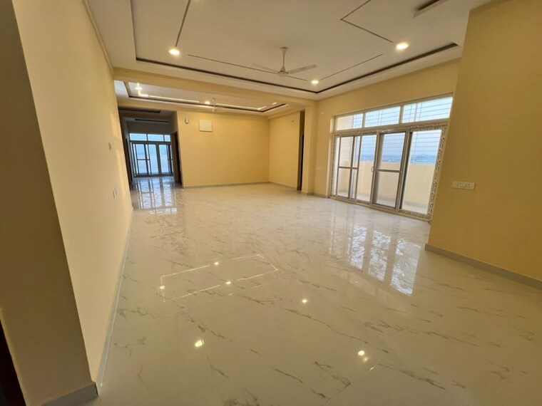 Room, ideal-ever-green 5 Bedroom 5400 Sq.Ft. Penthouse In Dollar Hills Hyderabad 10690063