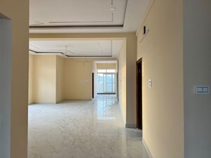 Room in 5 BHK Penthouse at Ideal Ever Green, Dollar Hills – for Sale