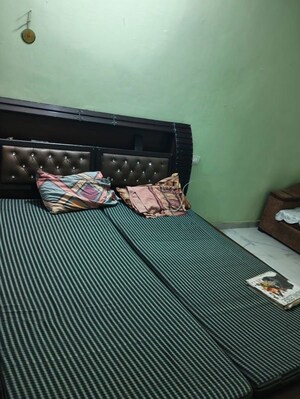 Bedroom in 2 BHK Independent House at Shiva Enclave Zirakpur, Patiala Road – for Rent
