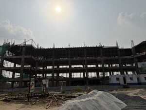  Shop – Exterior View View at Uniwest Hub, Sector 22d Yamuna Expressway - for Sale