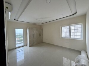 Room in 3 BHK Apartment at Om Sree Gallaxy, Kompally – for Rent