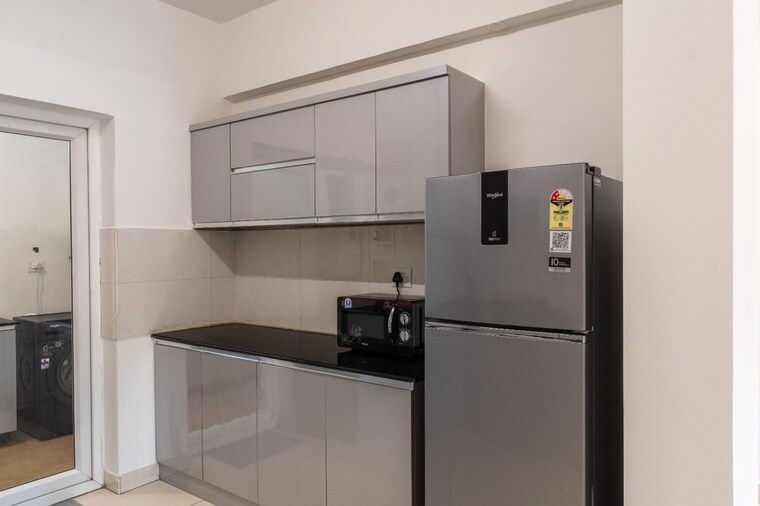 Kitchen, vajram-esteva 3 Bedroom 2182 Sq.Ft. Apartment In Bellandur Outer Ring Road Bangalore 10690111
