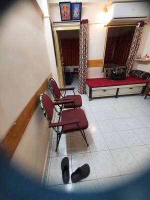 Room in 1 BHK Apartment at Paramsukh Apartment, Naupada – for Sale