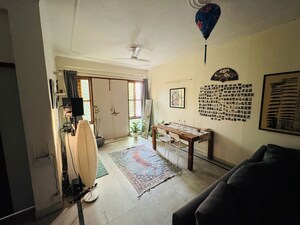 Team Area in 3 BHK Apartment at SS The Palladians, Sector 47 – for Rent