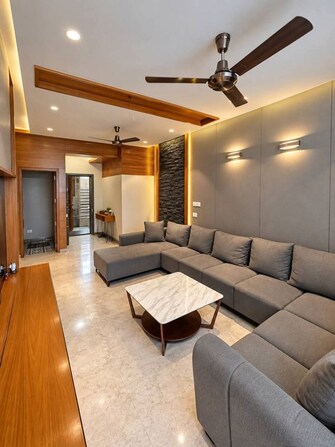 3 BHK +Apartment For Rent in Crescent Apartment Pali Hill in Bandra West, Mumbai