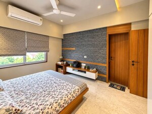 Bedroom in 3 BHK Apartment at Crescent Apartment Pali Hill, Bandra West – for Rent