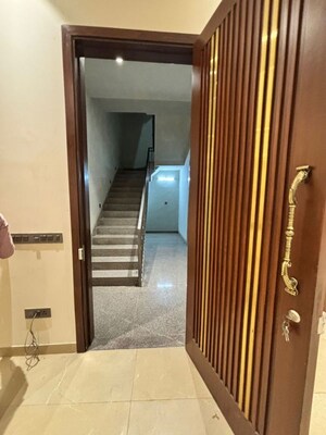 Staircase in 3 BHK Apartment at Raj One Good Earth, Sector 71 – for Rent