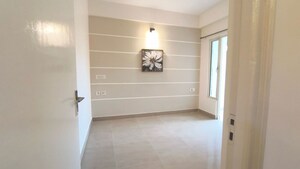 Room in 2 BHK Apartment at SCC Sapphire, Raj Nagar Extension – for Sale
