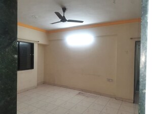 Bedroom in 2 BHK Apartment at Karve Nagar – for Rent
