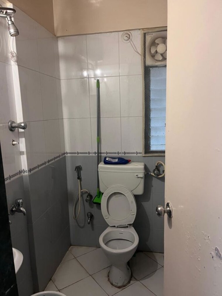 Bathroom, tivoli-apartments 3 Bedroom 1500 Sq.Ft. Apartment In Baner Pune 10690144